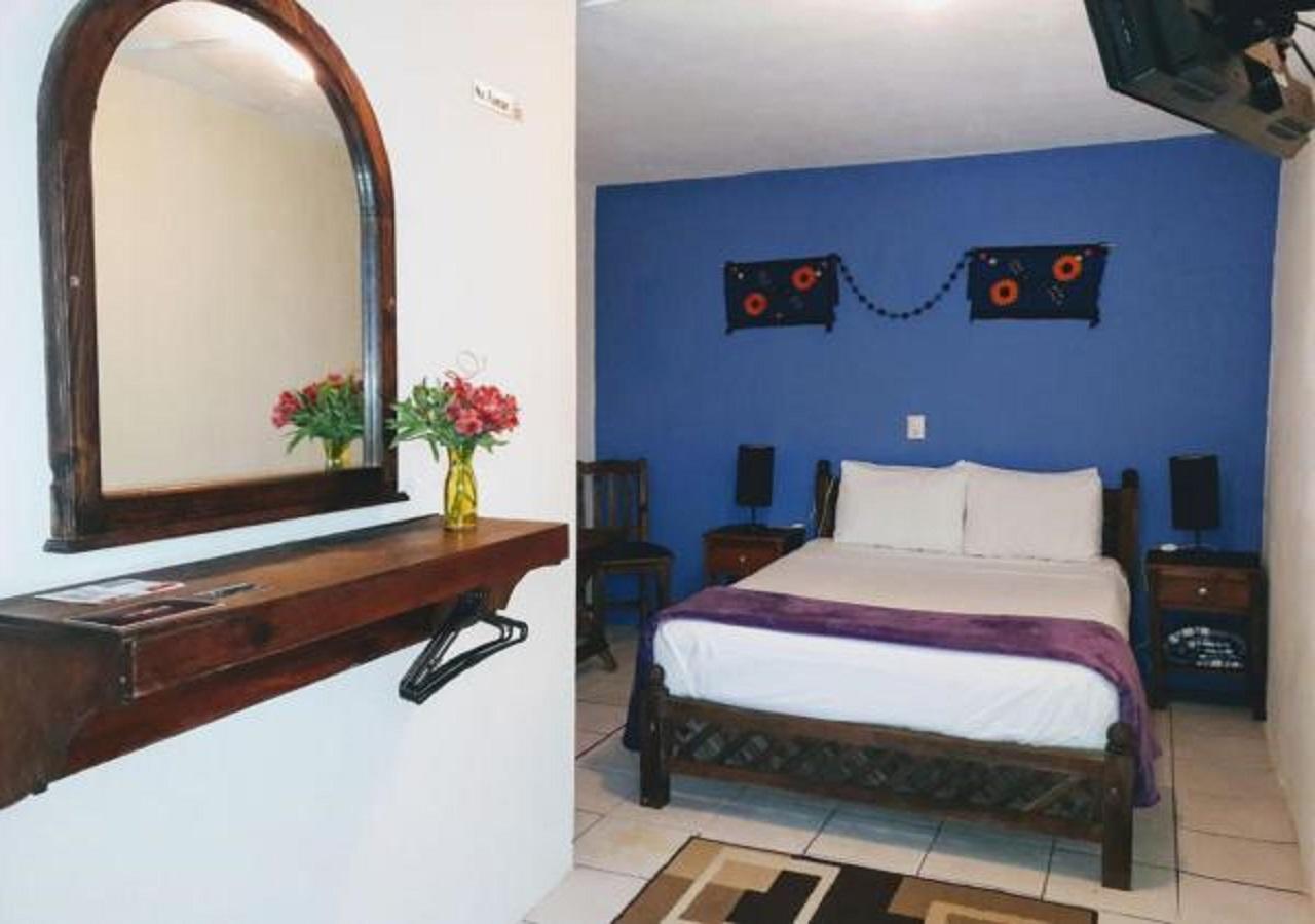 Hotel Casa Mia San Cristóbal de Las Casas Extérieur photo